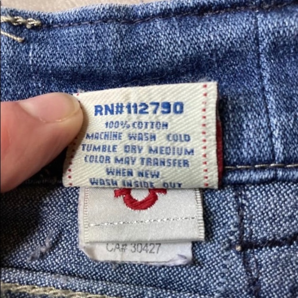 Great looking! True Religion, horseshoe blue jeans - Picture 9 of 11